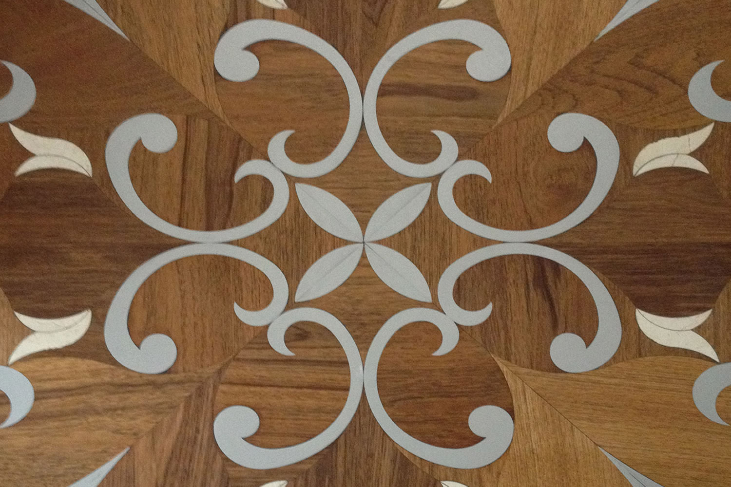 ristrutturazione pavimento villa monza