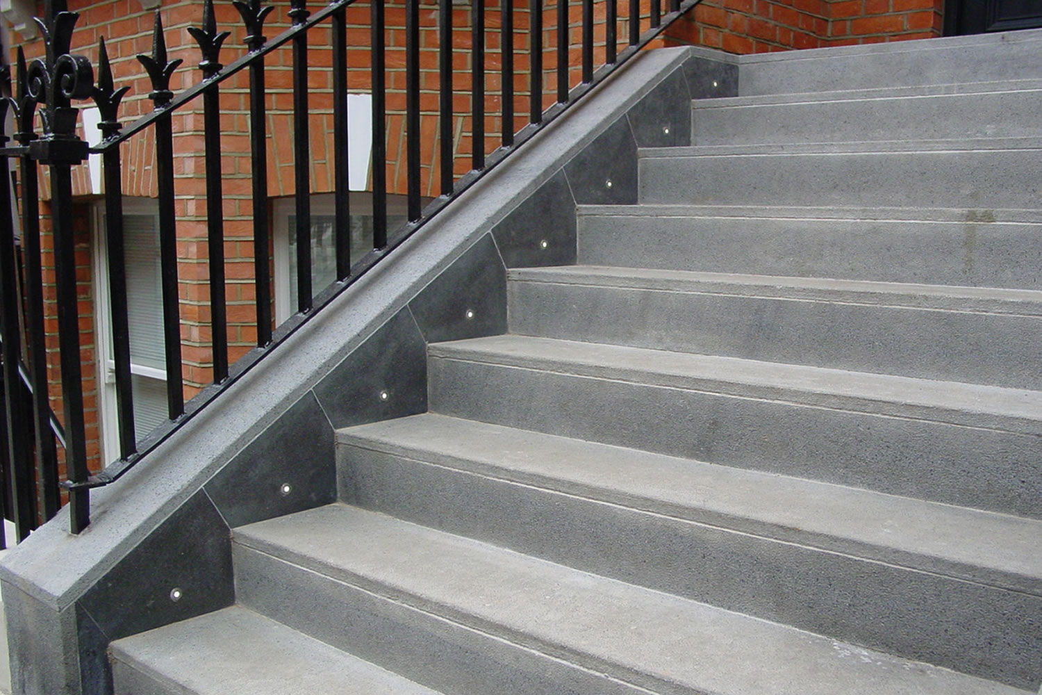 ristrutturazione-ingresso-edificio-londra